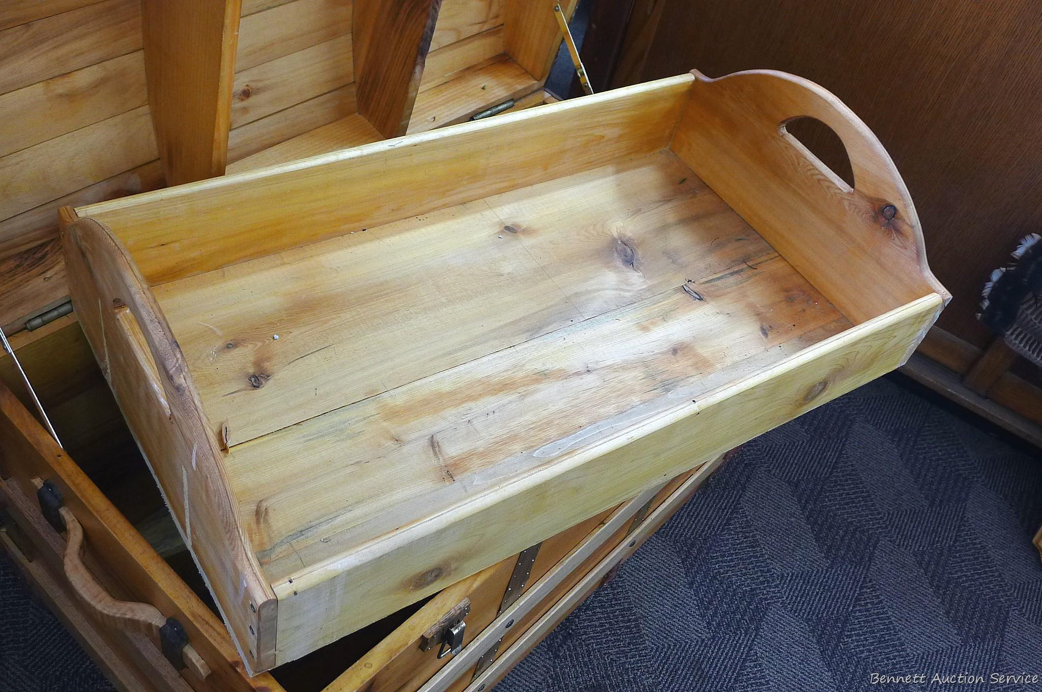 Handmade cedar chest lift out tray is in good condition with nice accents. Measures 3' wide x 2'