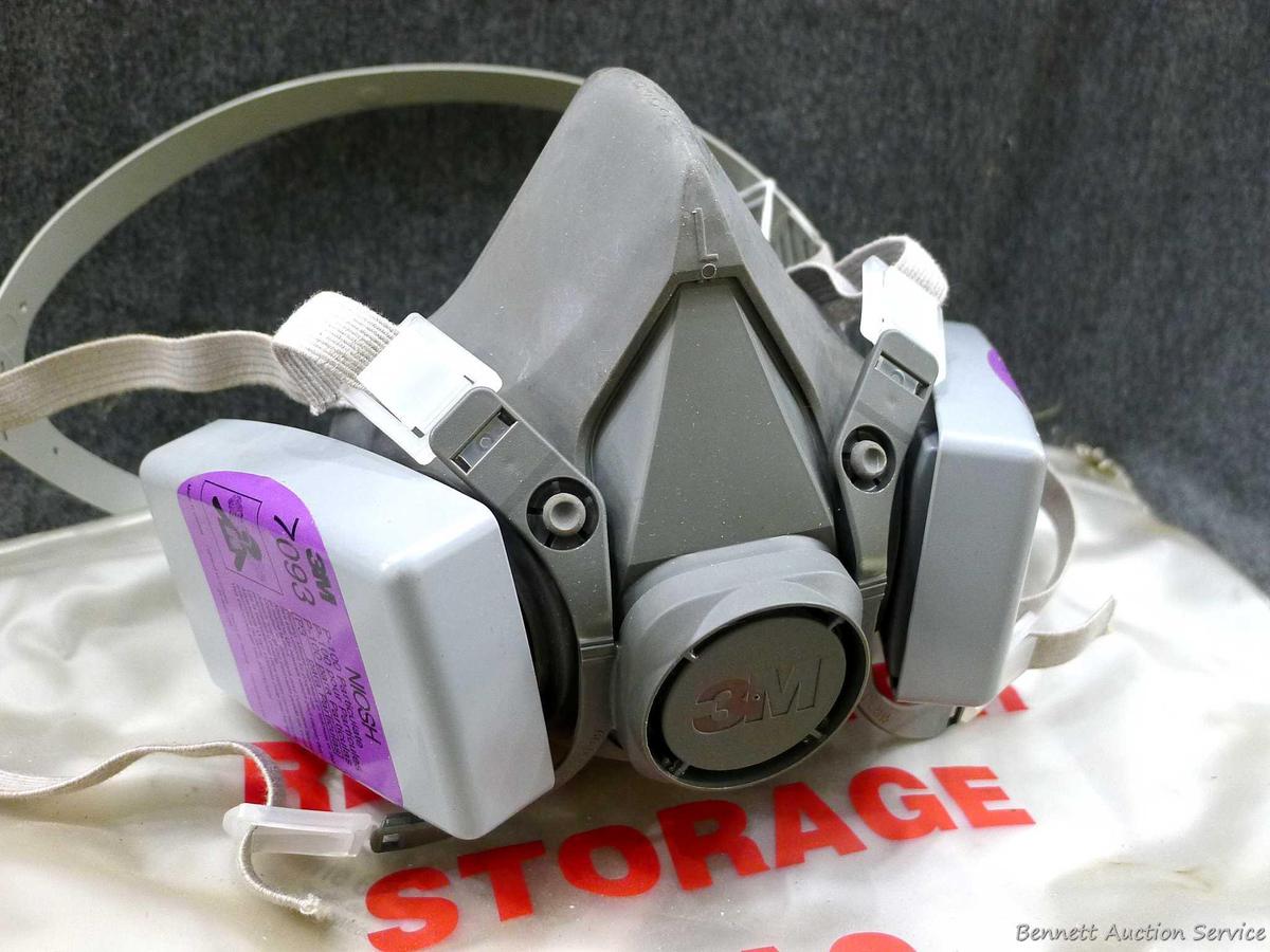 3M 7093 Niosh mask is marked L. In good condition, comes with bag.