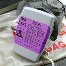3M 7093 Niosh mask is marked L. In good condition, comes with bag.