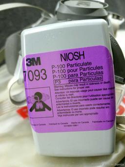 3M 7093 Niosh mask is marked L. In good condition, comes with bag.