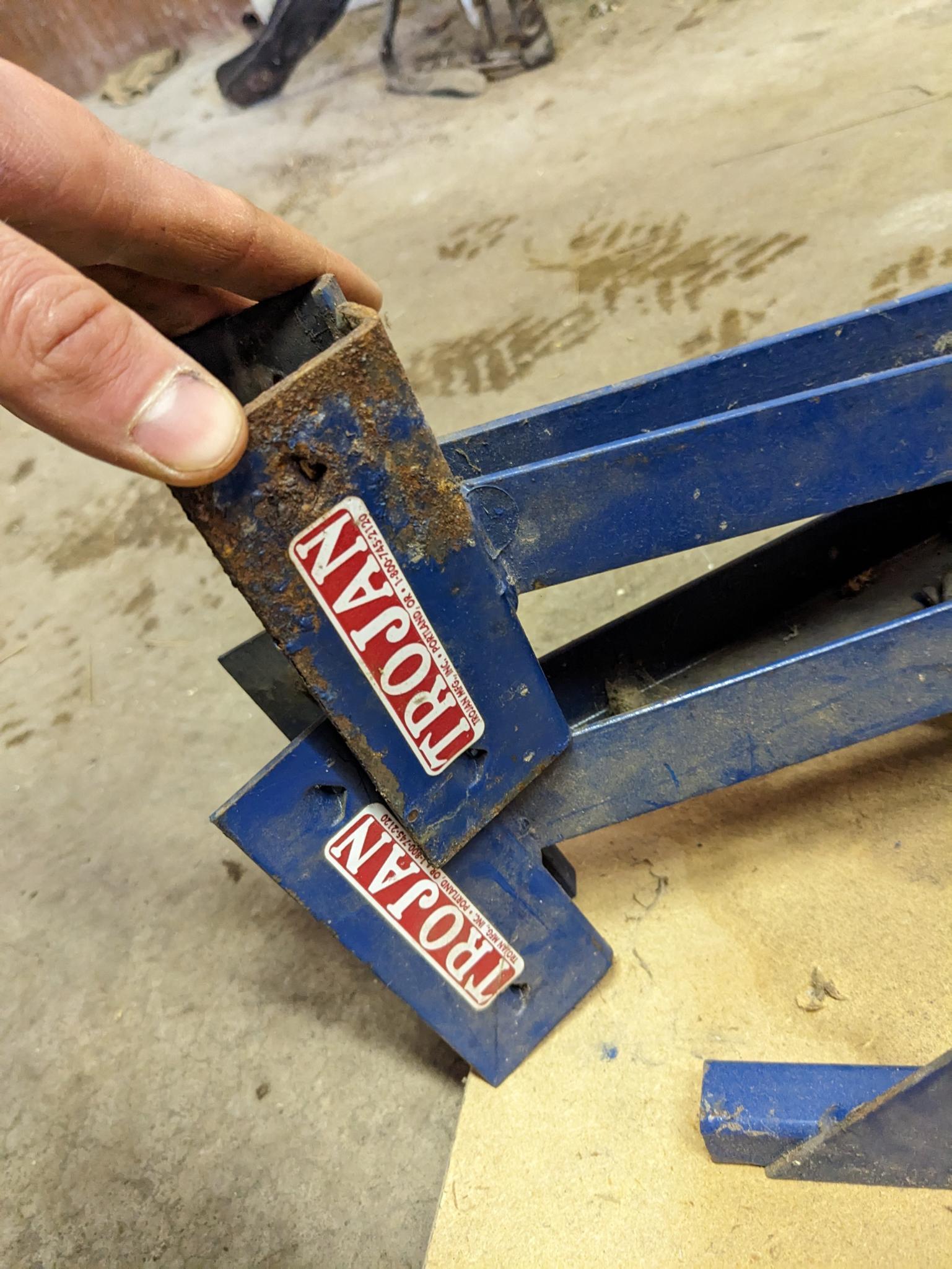 Trojan sawhorse legs, and sawhorse mountable long stock rollers. Rollers approx 10" wide.