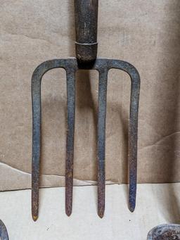 Two potato forks, shovels, more. All the tools have good tight handles.