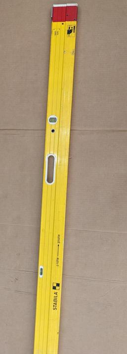 Stabila 12' extension level. Sticks slightly when closing. Vials and windows are good.