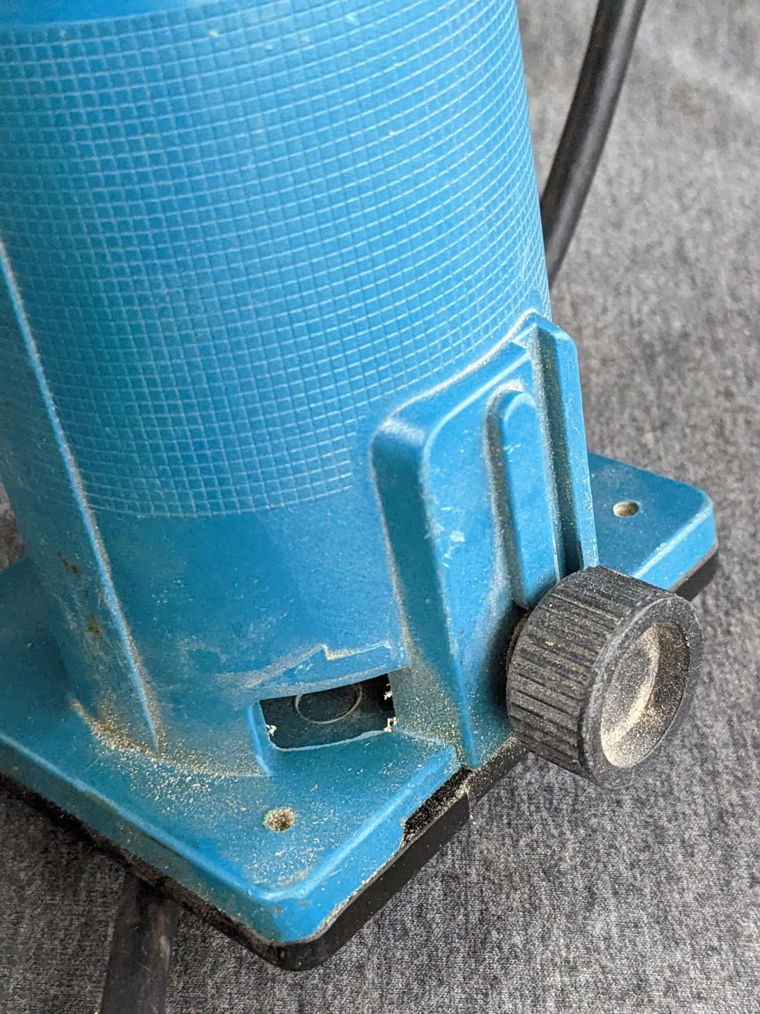 Makita 3700B trim router. runs up to 28,000 rpm. currently has 1/2" square-cut bit.