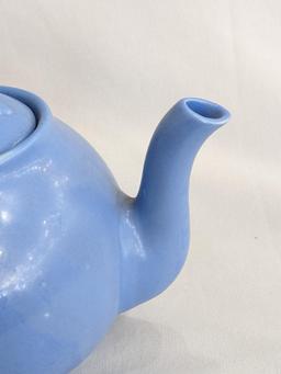 Teapot with made in USA, Lipton's Tea stamped on bottom; measures 5-1/2" tall.