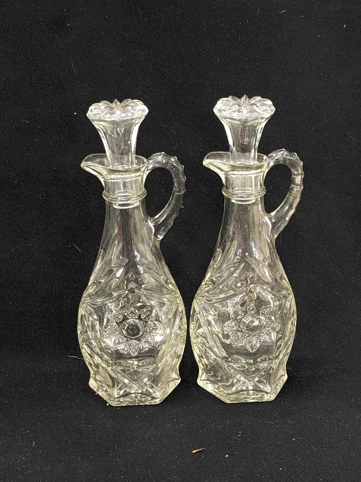 Anchor Hocking Early American Prescut set with original box. Incl cruets, salt and pepper shakers,