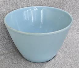Fire King delphite blue mixing bowl is in good condition and measures about 8-1/2" x 5-1/2".