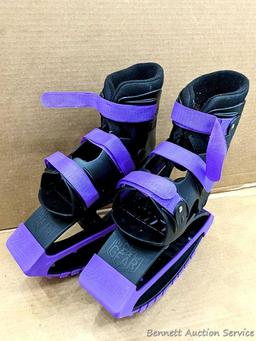 Boosters bouncing boots fits child size 3-6.