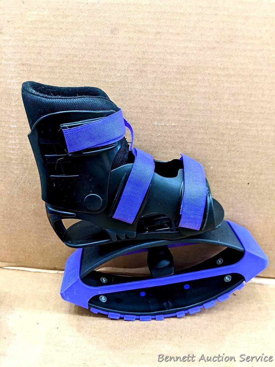 Boosters bouncing boots fits child size 3-6.