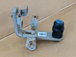 Valley hitch mount is currently set up with a 2" ball that has a nice cover, Ready to bolt up to