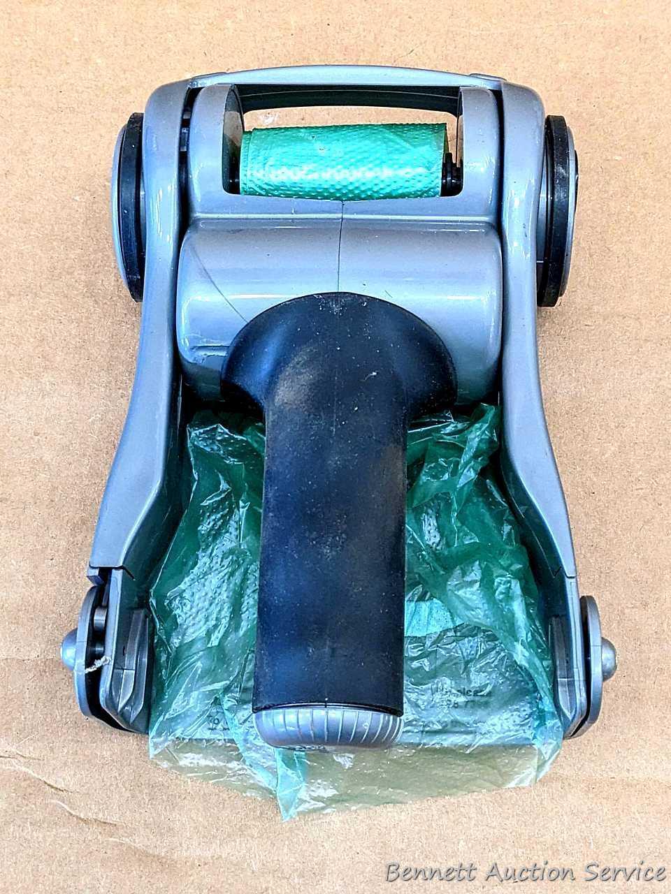 Shark Grab 'n Bag powered scooper, plus three packages of replacement bag material; Wahl pet