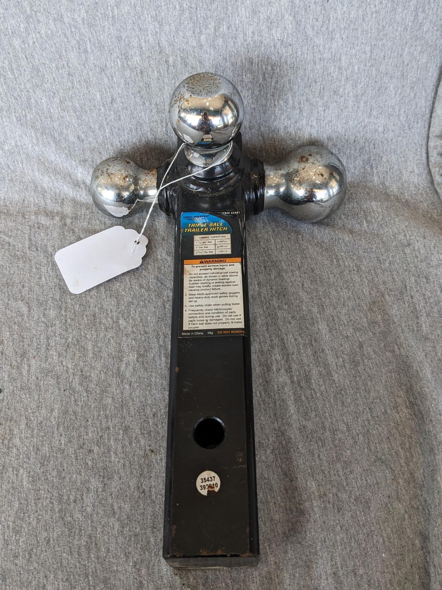 Haul Master triple ball trailer hitch fits a 2" receiver. Set up with 1-7/8", 2", and 2-5/16" hitch