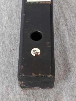 Haul Master triple ball trailer hitch fits a 2" receiver. Set up with 1-7/8", 2", and 2-5/16" hitch