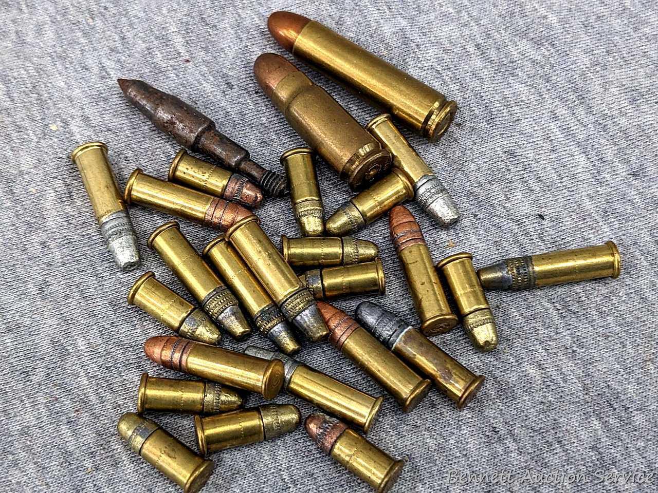 Miscellaneous ammunition incl. .30 US or .30 gov with a paper bullet, .45 auto, 12 gauge shotshells,