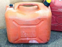 Three gas totes, largest is 6 gallons and the smallest is a 1 gallon tote. All are in good shape and