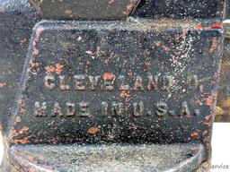 Columbian 4" swiveling bench vice. The vise in in pretty good condition with worn jaws, overall nice
