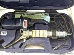 Lincoln AC Power Luber with case, manual.