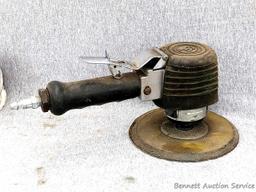 Chicago Pneumatic 6" random orbital air sander, model no CP864. Comes with roll of P120 adhesive