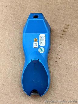 Monarch PT99 pocket tack with foam padded box and papers. The tackomiter is in very good condition