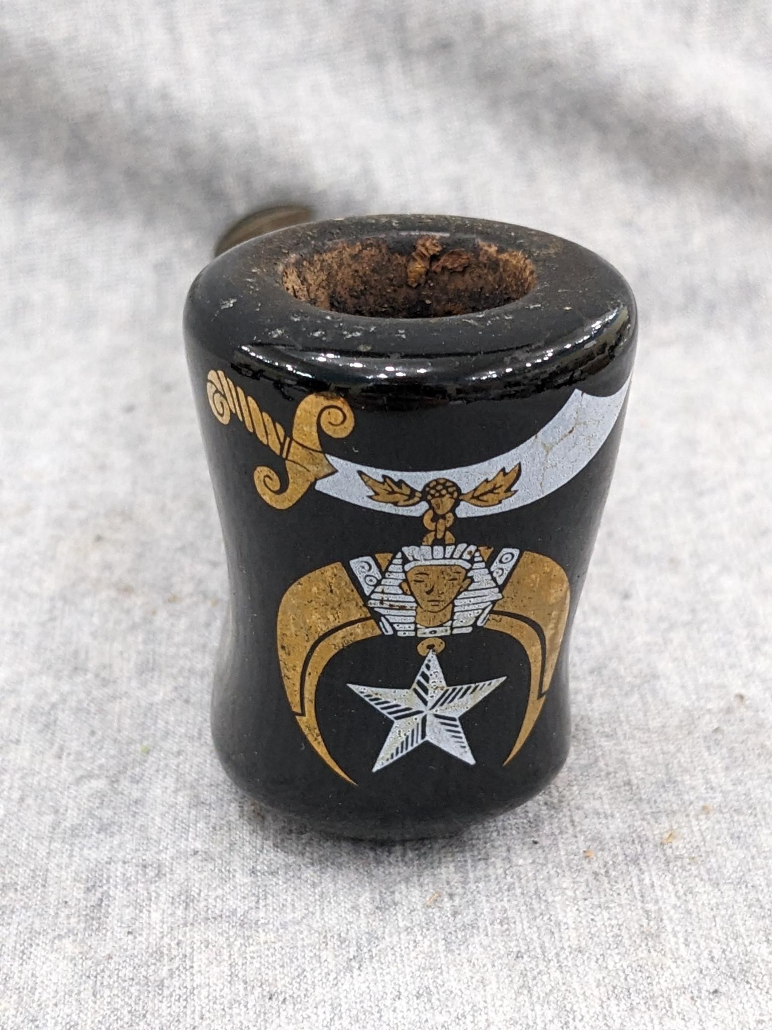 DePelner? tobacco smoking pipe measures 5-1/2" long; Brown pipe is classically understated piece