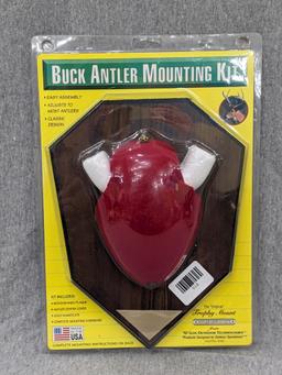 NIP buck antler mounting kit by G-Lox Outdoor Technologies incl plaque, antler center cover,