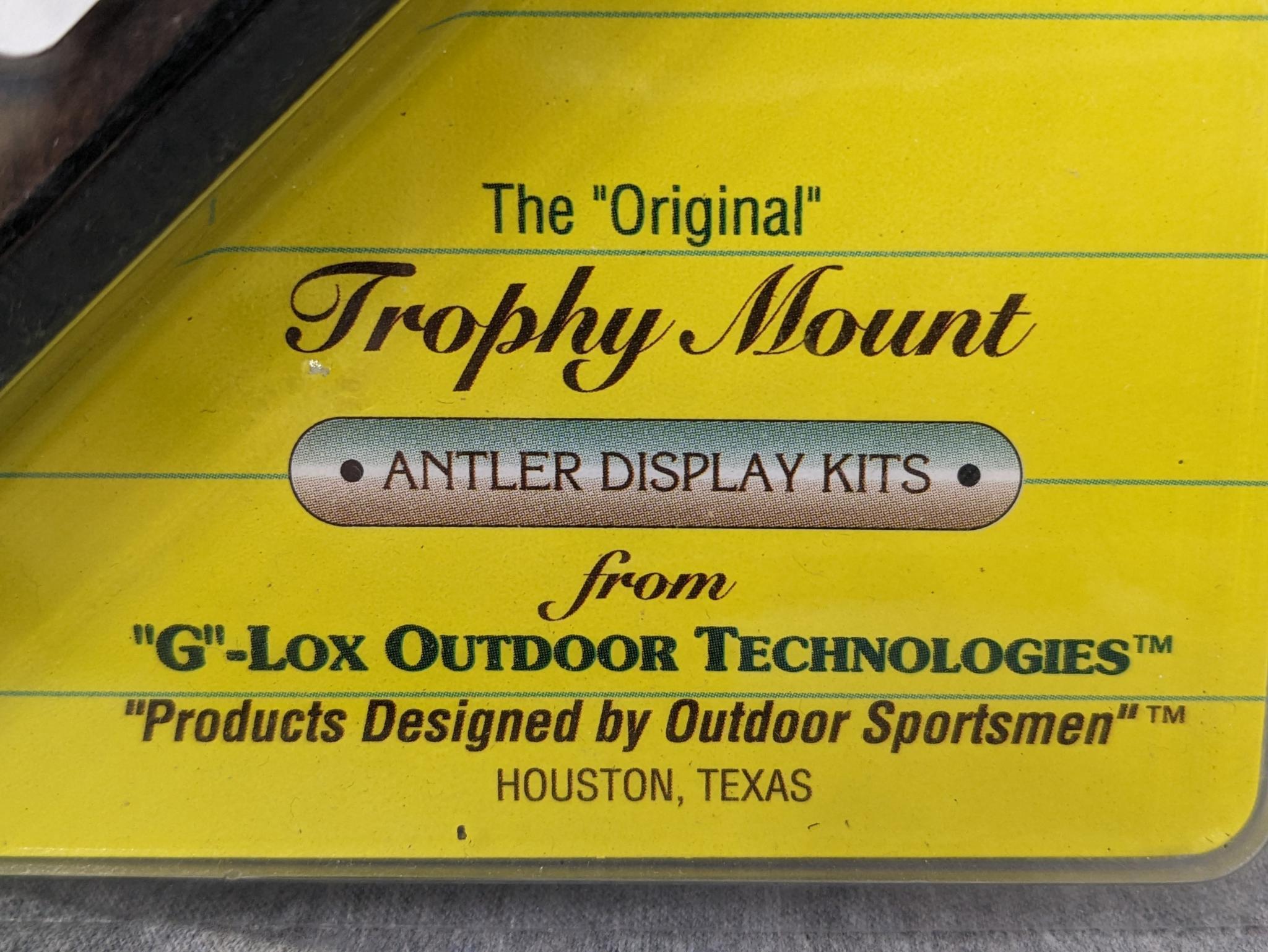 NIP buck antler mounting kit by G-Lox Outdoor Technologies incl plaque, antler center cover,