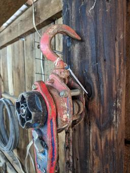 3/4 ton chain hoist or puller is 16".