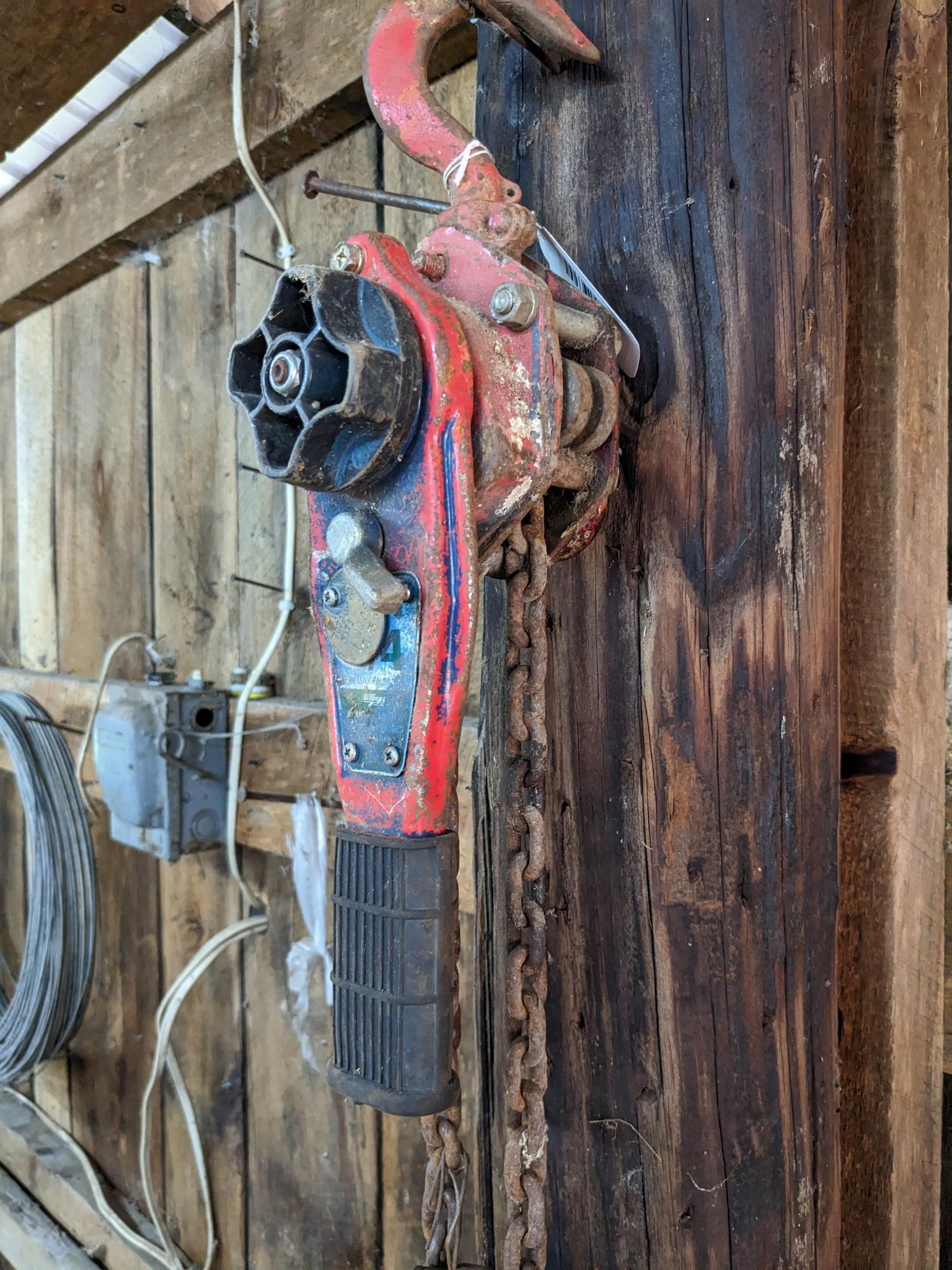 3/4 ton chain hoist or puller is 16".