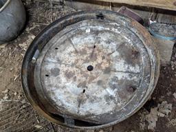 Meco tailgate grill is about 1-1/2' across.