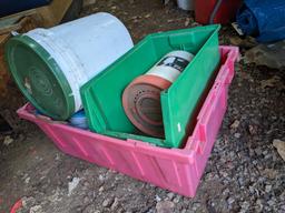 Totes up to 28", plus buckets and more.