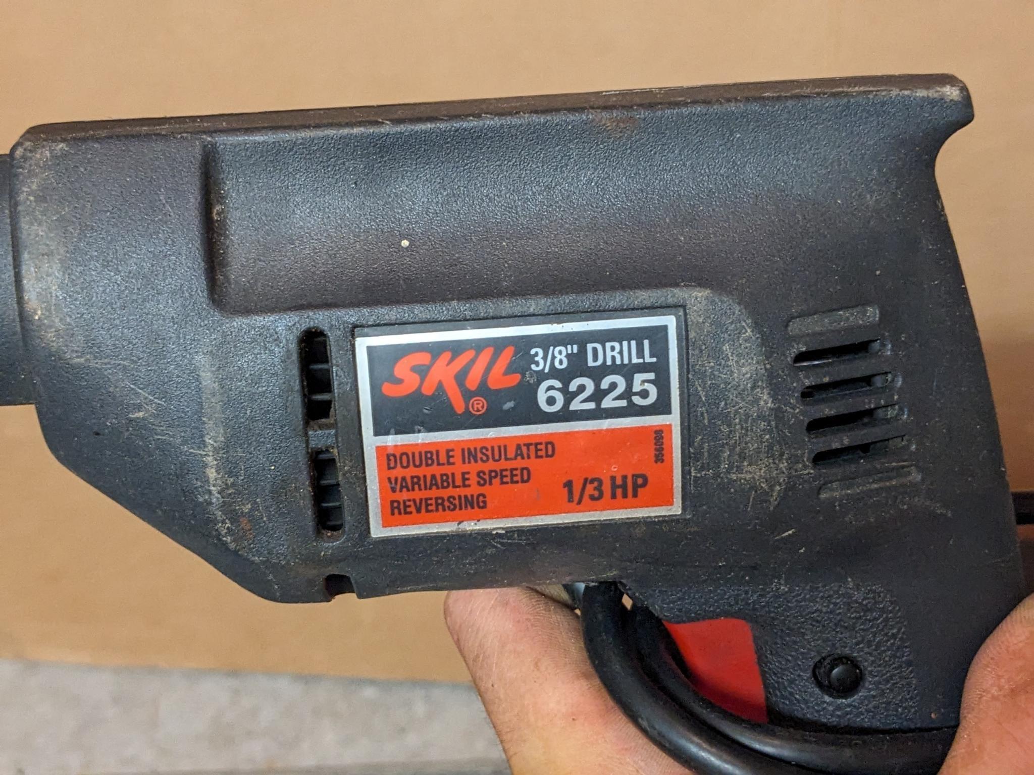 Craftsman 1/2 sheet pad sander and a Skill 3/8'' VSR drill, both run, but sander is a little noisy,