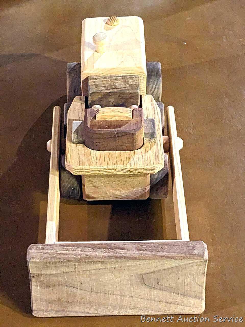 Neat wooden toys incl 12" bulldozer, airplane, more. Fun pieces.