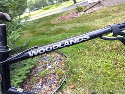 Schwinn Woodlands mountain bicycle is in good shape. Bike measures 23" from handle bar to seat. Nice