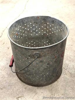 O-Fish-al minnow bucket from Point Sporting Goods Co., Stevens Point, Wis.
