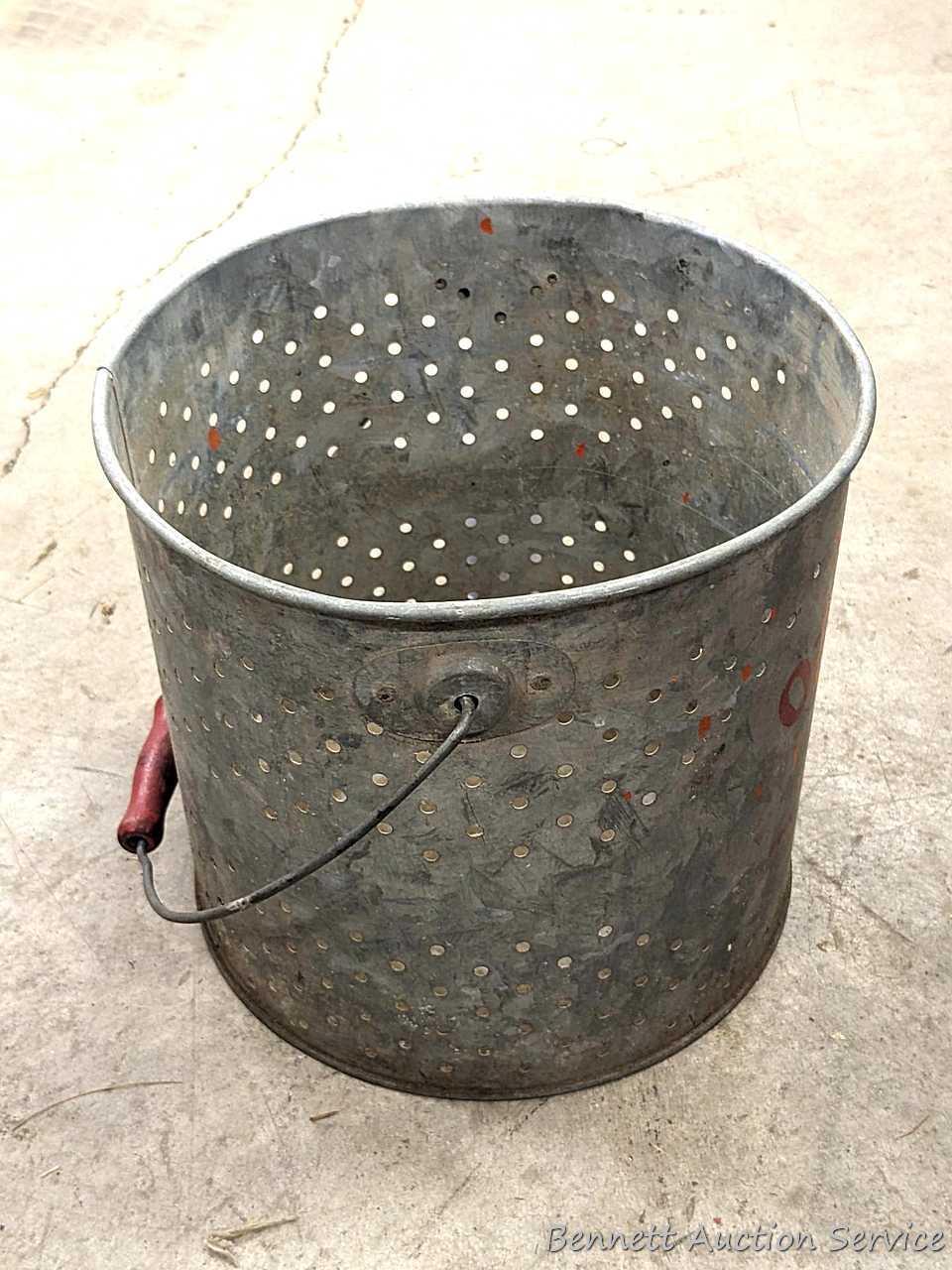 O-Fish-al minnow bucket from Point Sporting Goods Co., Stevens Point, Wis.
