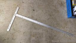 Johnson 54" drywall T square.