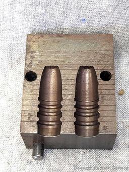 Lyman bullet mold is No. 321297.