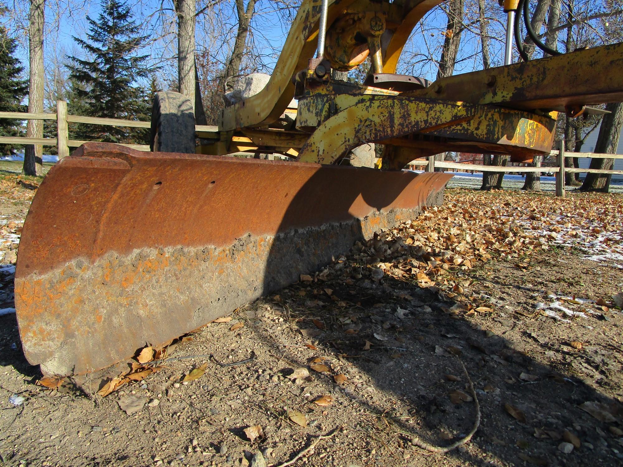 17' PULL TYPE HYD. HEAVY DUTY CONVERTED BLADE