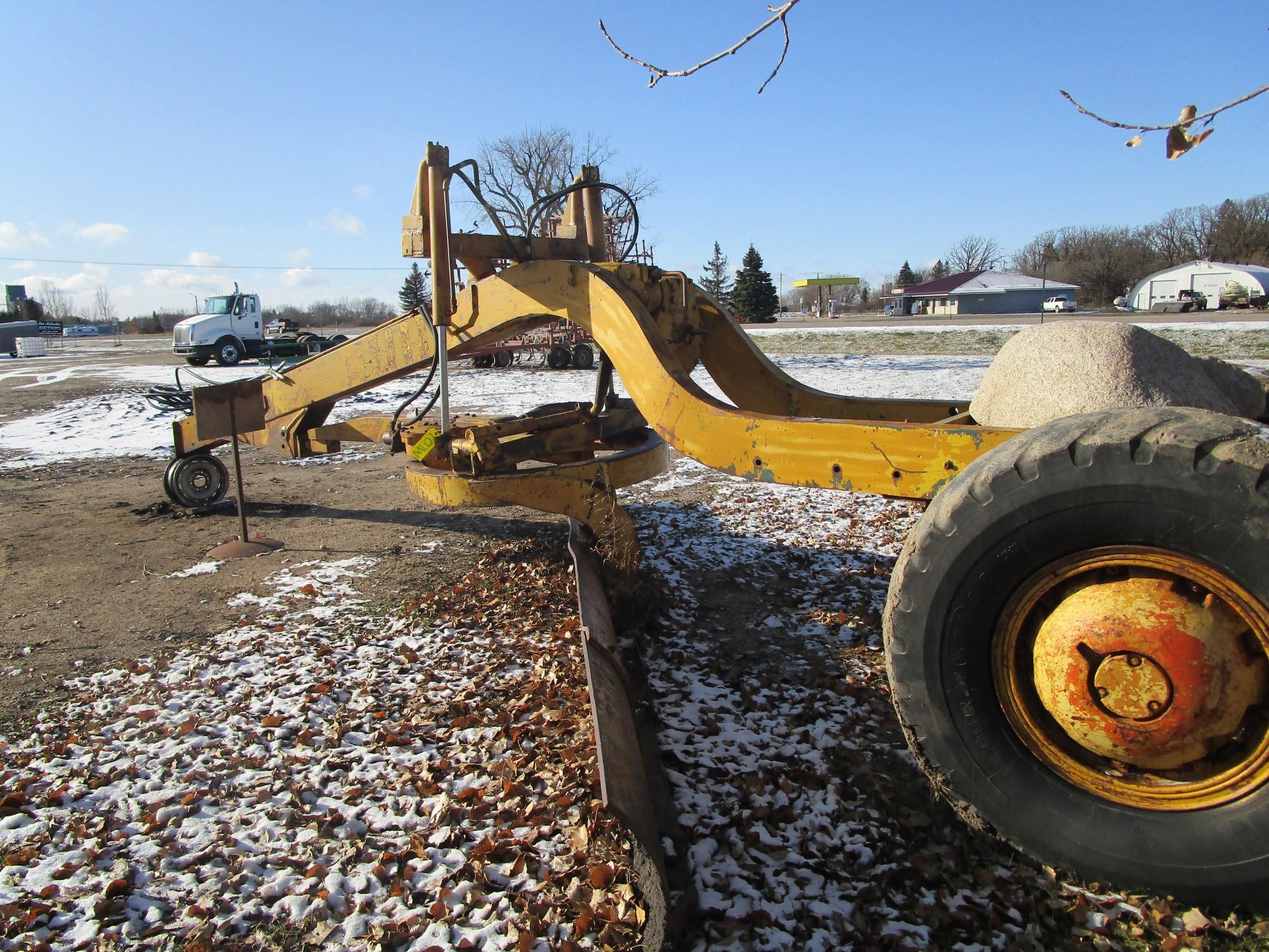 17' PULL TYPE HYD. HEAVY DUTY CONVERTED BLADE