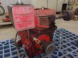 16 H.P. BRIGGS GAS ENG