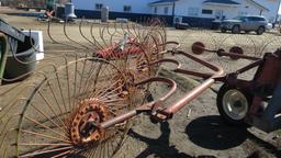 HODG-BILT 10 WHEEL V CARTED RAKE