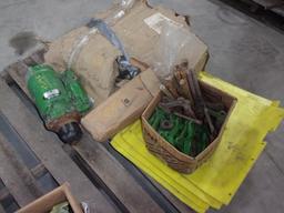 NEW J.D. 9600 RETURN ELEV CHAINM J.D. GUARDS & POLY (900 SERIES), AUGER FINGERS, USED STARTER