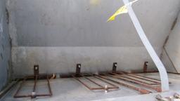 STAINLESS HOG FEEDERS