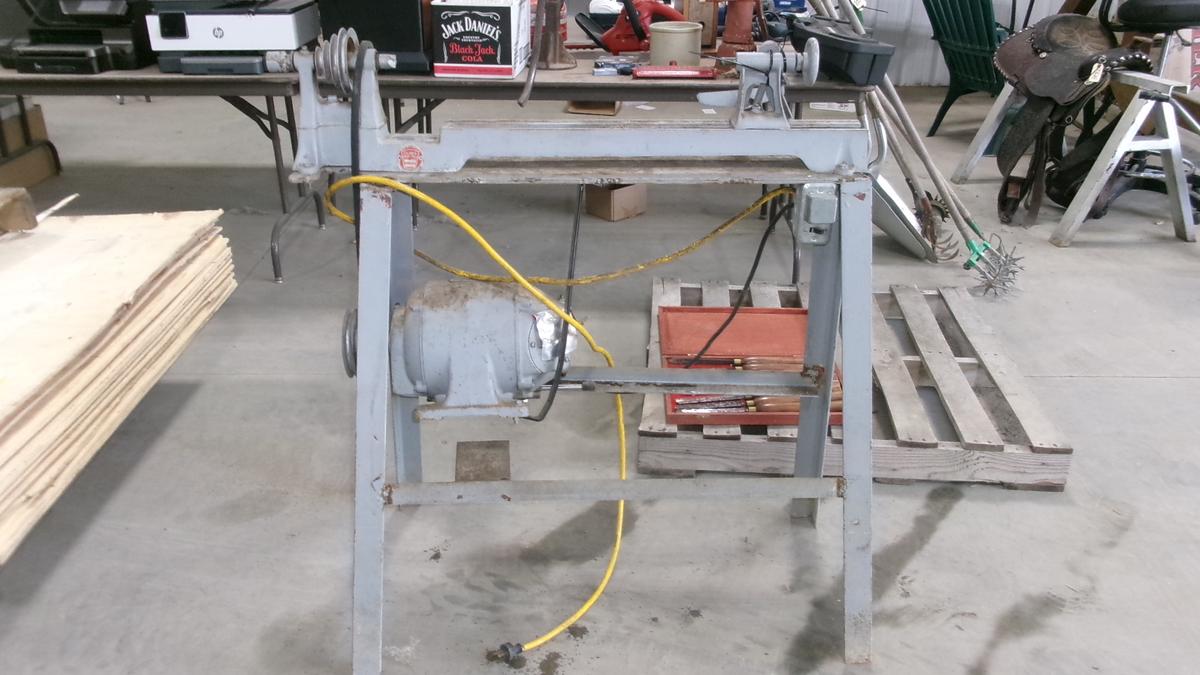 WOOD LATHE ON STAND w / wood chisels