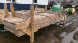 14' & 15" WOOD FEED BUNKS