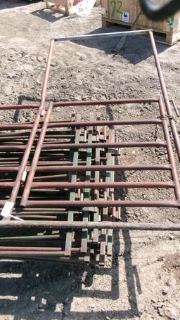 10-3 1/2' X 10 INTERLOCKING CATTLE PANELS & 1-12' PANEL w/ gate