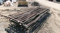10-3 1/2' X 10 INTERLOCKING CATTLE PANELS & 1-12' PANEL w/ gate
