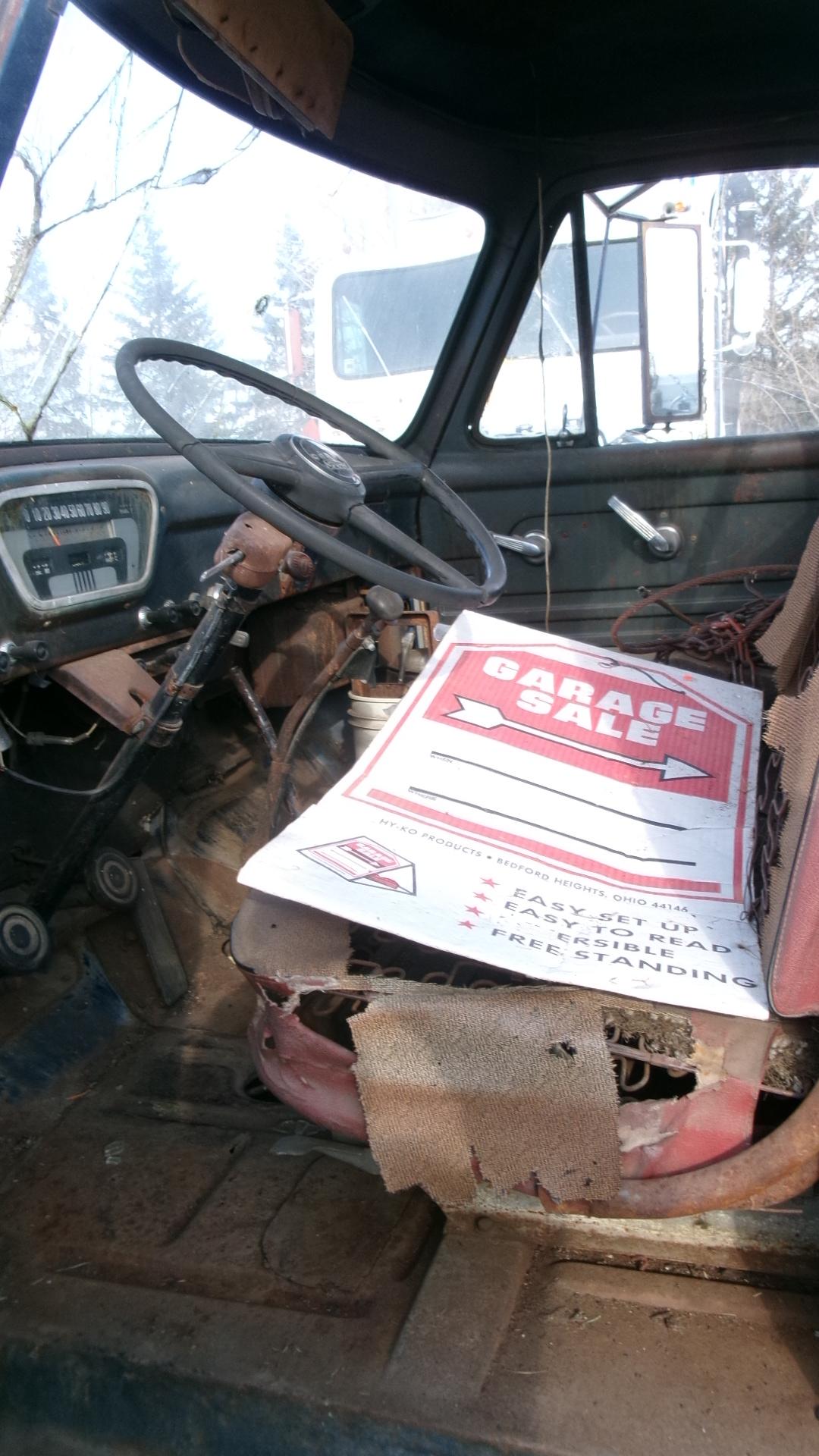 1955 FORD F-600 SINGLE AXLE DUALLY FLATBED, non runer-engine condition unknown, 6 cylinder, 4 x 2, +