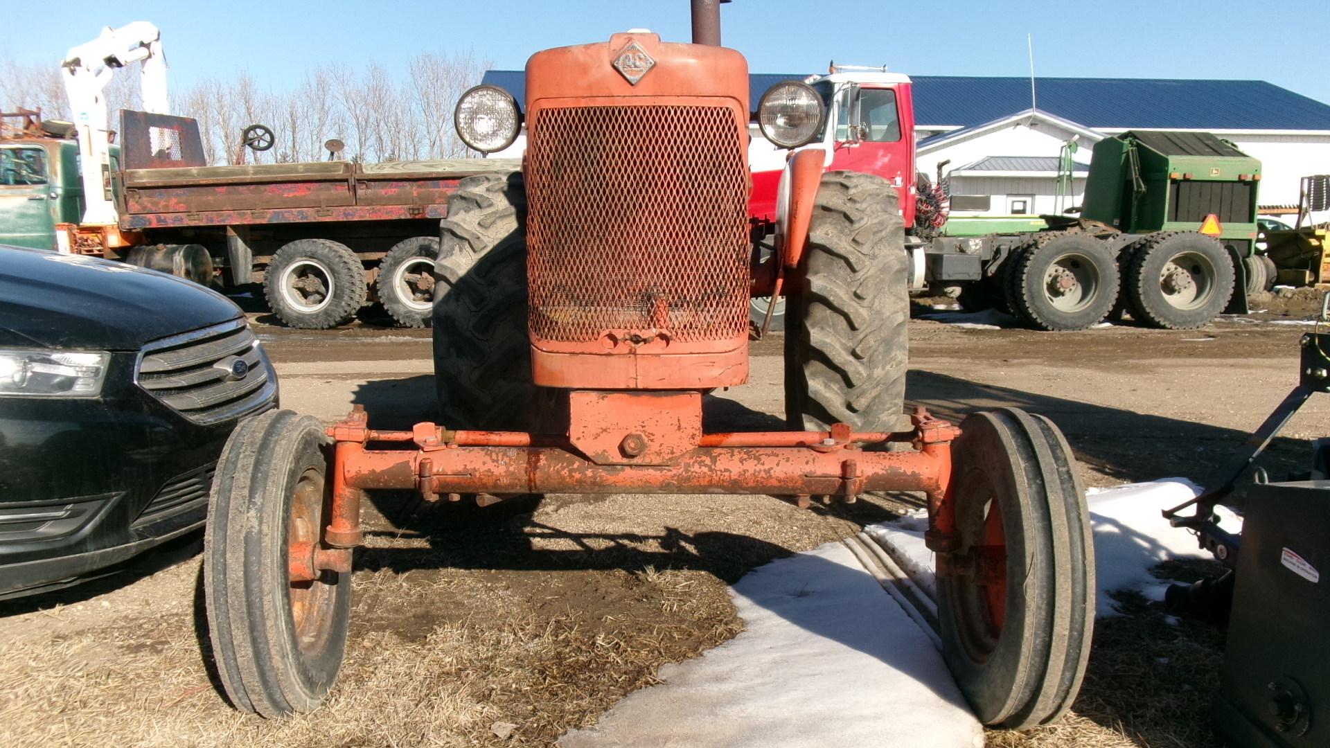 ALLIS D-17, one remote, Allis 2 point, 13" x 28" tires, ph. Jerry @ 684-5142