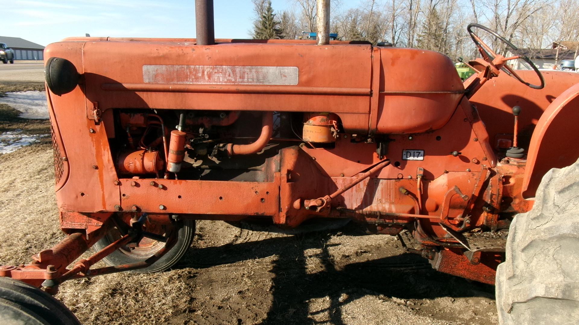 ALLIS D-17, one remote, Allis 2 point, 13" x 28" tires, ph. Jerry @ 684-5142